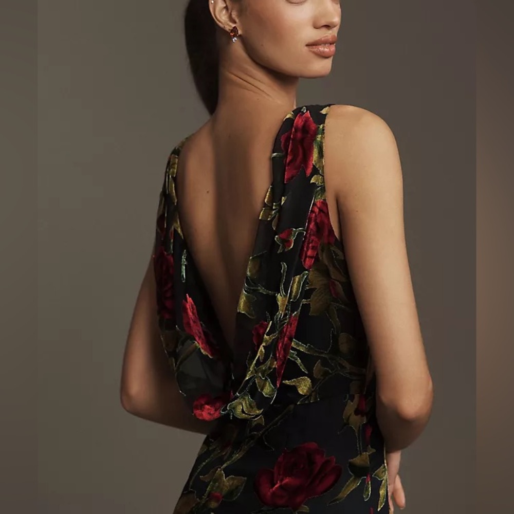Dress the Population Cherilyn Velvet Mermaid Gown - Picture 3 of 13